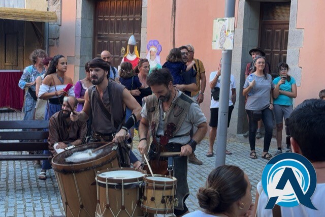 Animations musicales dans les rues de Castelló d’Empúries pendant Terra de Trobadors 2026